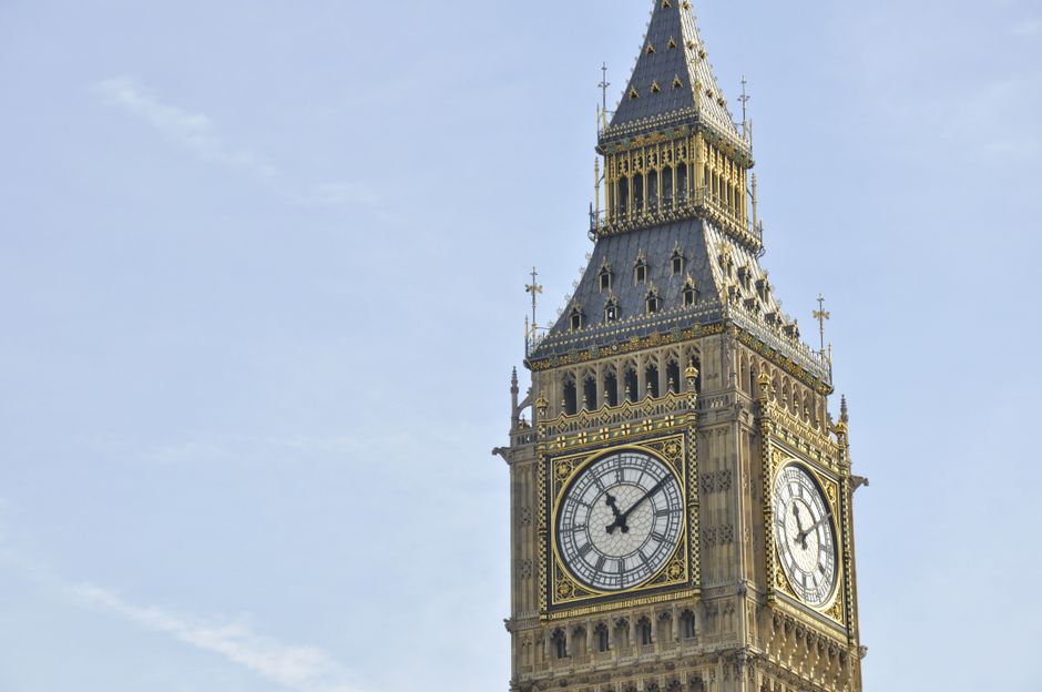 https://carpetcleaningwestminster.org/blog/upholstery-cleaning-near-victoria-station-westminster-top-guide/